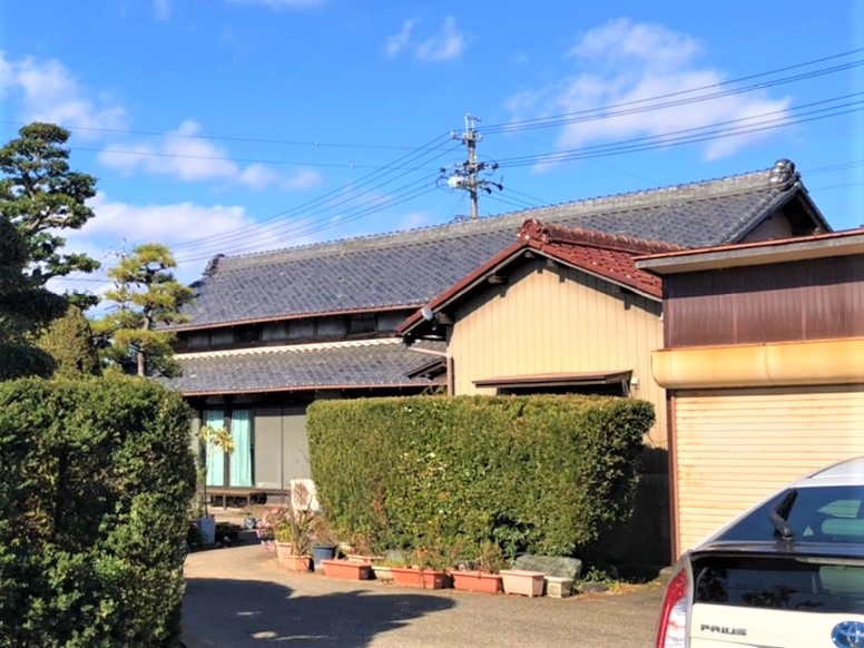 愛知県春日井市のお客様の木造瓦ぶき平屋建て